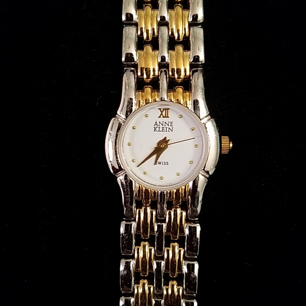 Anne Klein Watch - Gold and silvertone
